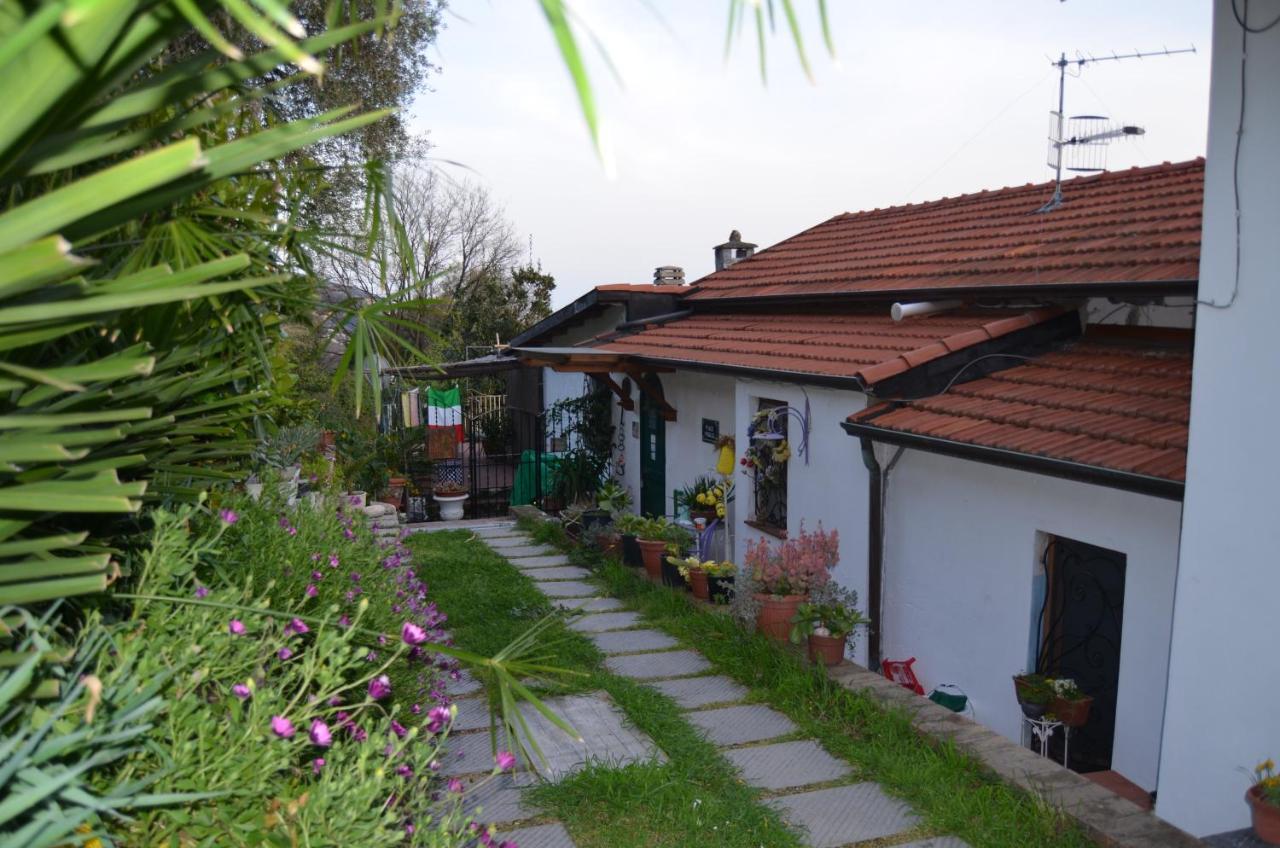 La Pineta Bed and Breakfast Pitelli Buitenkant foto