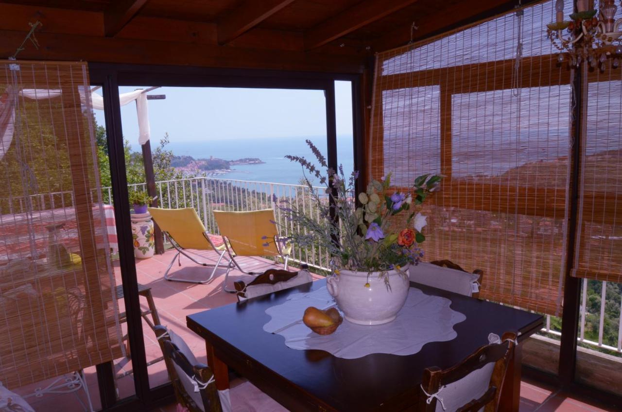La Pineta Bed and Breakfast Pitelli Buitenkant foto